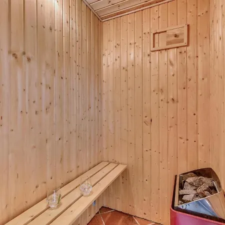 Awesome Home In Tarm With Sauna Tarm